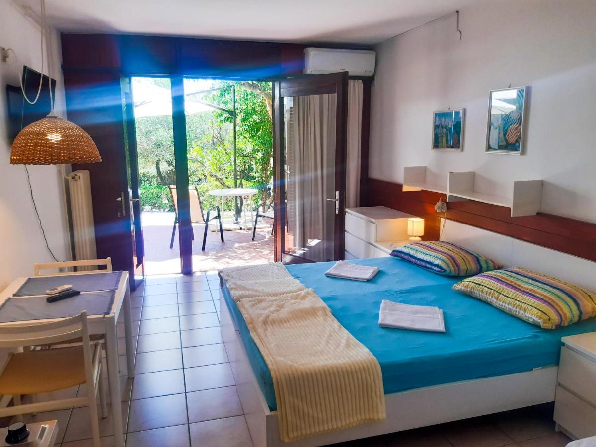 Apartmani Jutro Novalja Extérieur photo