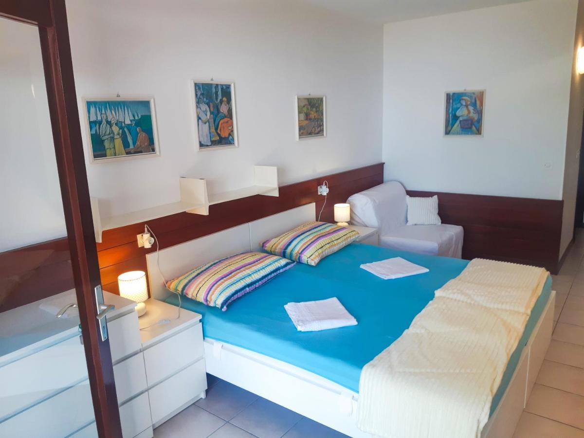 Apartmani Jutro Novalja Extérieur photo