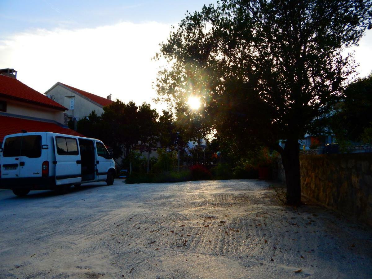 Apartmani Jutro Novalja Extérieur photo